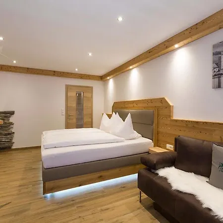 Altroiterhof Farm stay